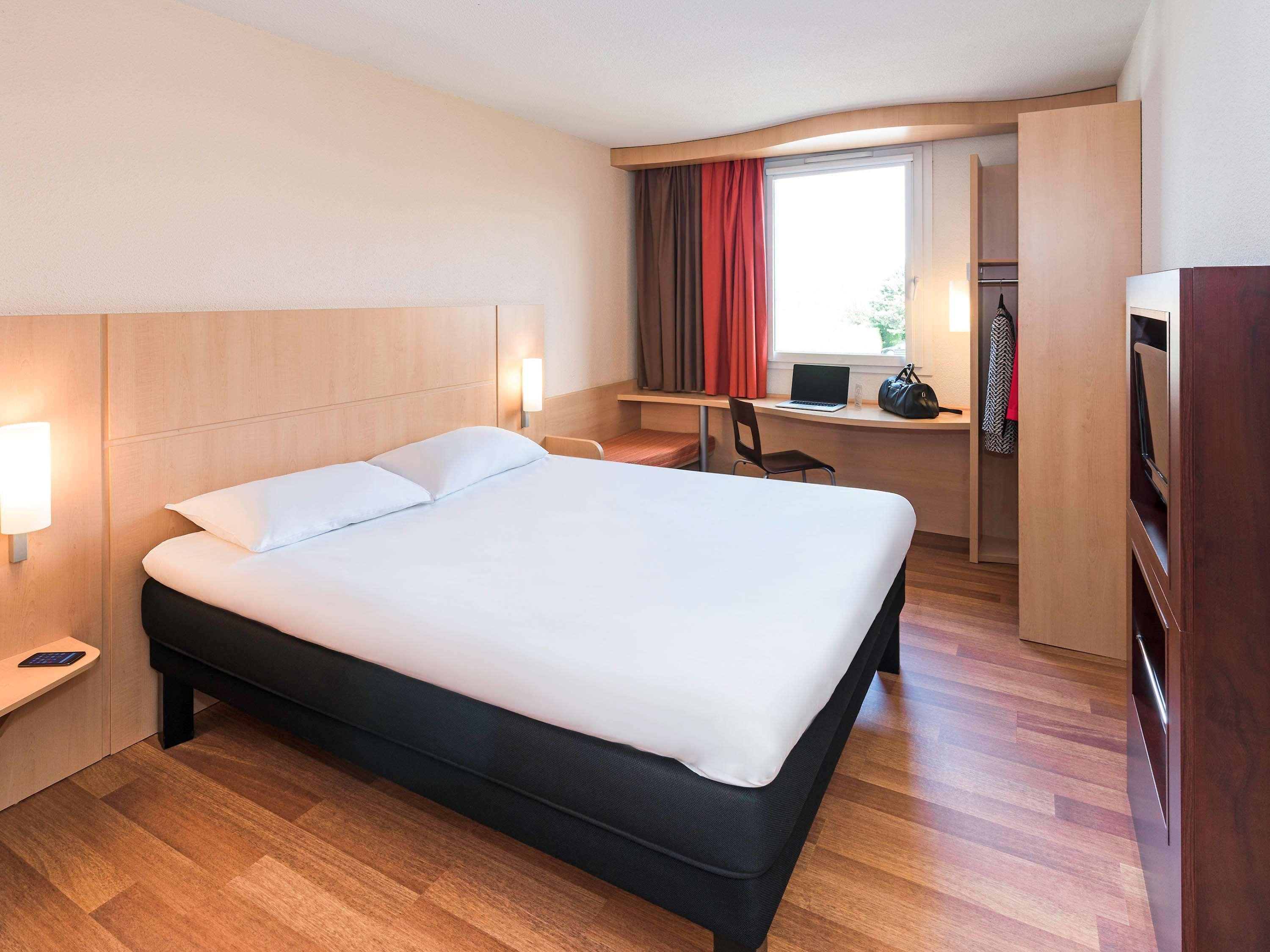 Ibis Sisteron Hotel Exterior photo